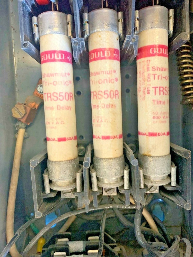 480 DELTA TRANSFORMER / SQUARE D SWITCH BOX