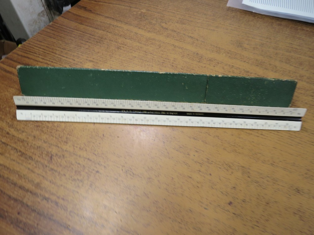 A W Faber & Castell 873C/Z2 Architect Engineering Triangular Ruler w/ box