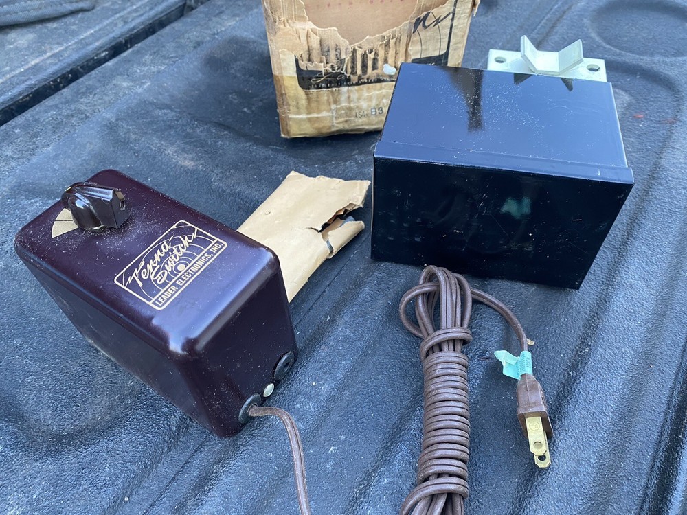 Vintage Leader Electronics Tenna-Switch Model TSC5-B3 NOS