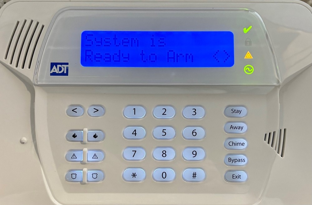 DSC Impassa Security System with Transformer, LTE, Motion and Four Transmitters
