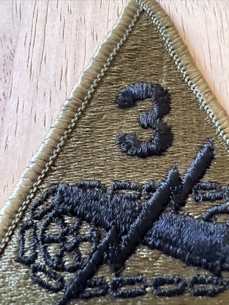 US Army 3rd Armored Division subdued, merrowed edge Patch