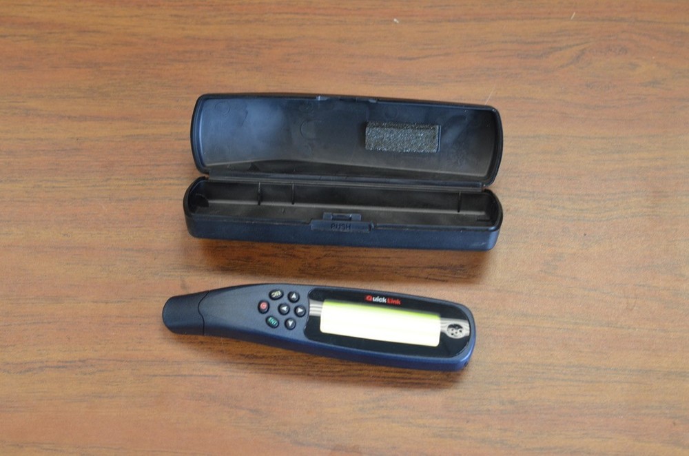 Wizcom Technologies model Quicklink with case