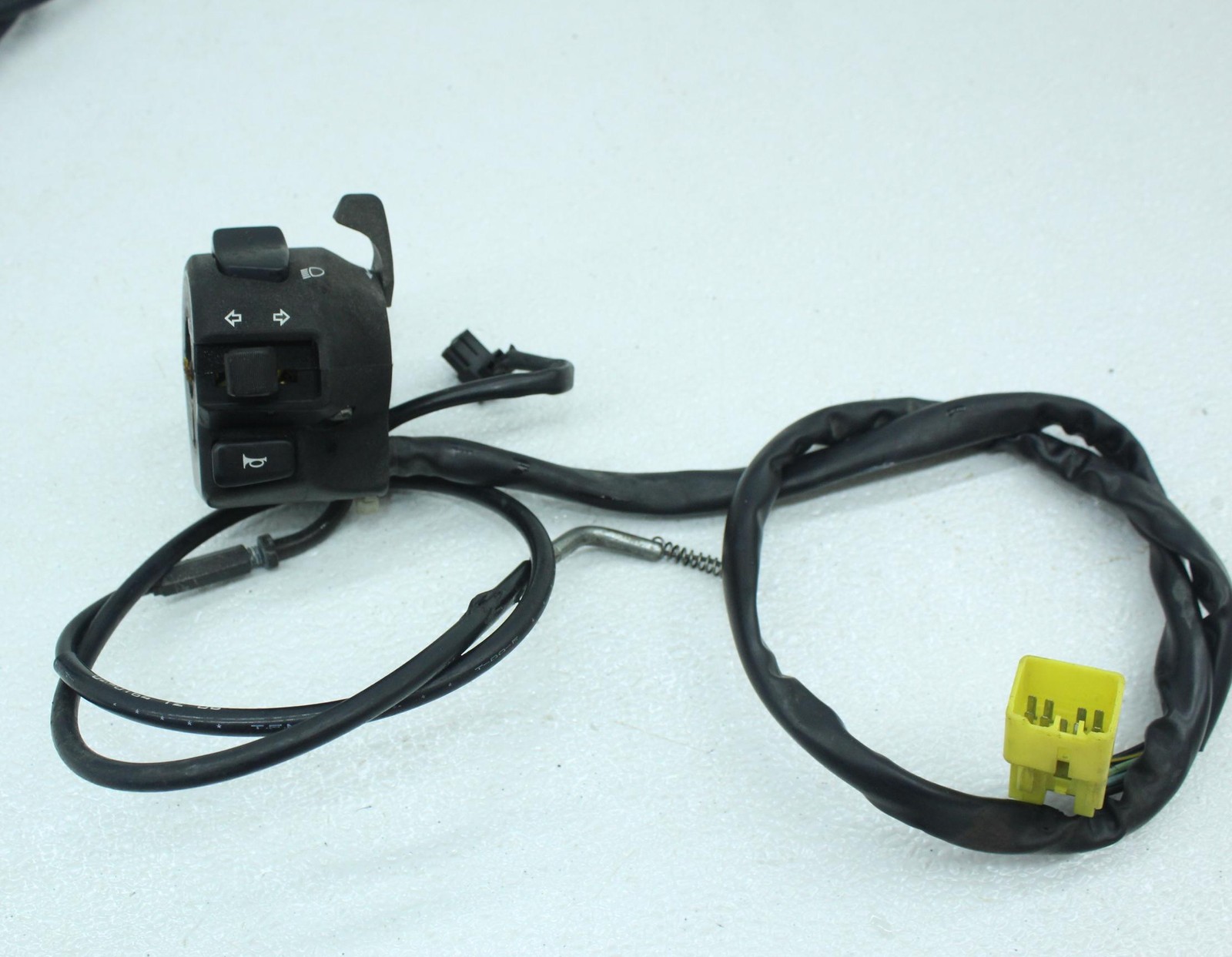 98-06 SUZUKI KATANA 600 GSX600 LEFT RIGHT SWITCHES CONTROL ON OFF START HORN