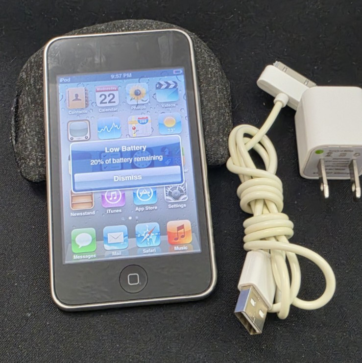 Apple iPod Touch 3rd Generation 64GB Model A1318.