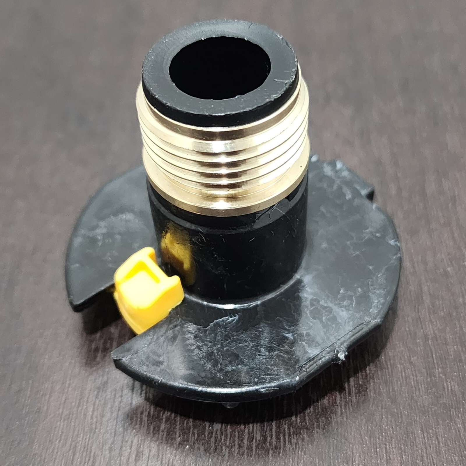 Suncast Hose Reel Hideaway OEM Brass In Tube with Retainer Clip