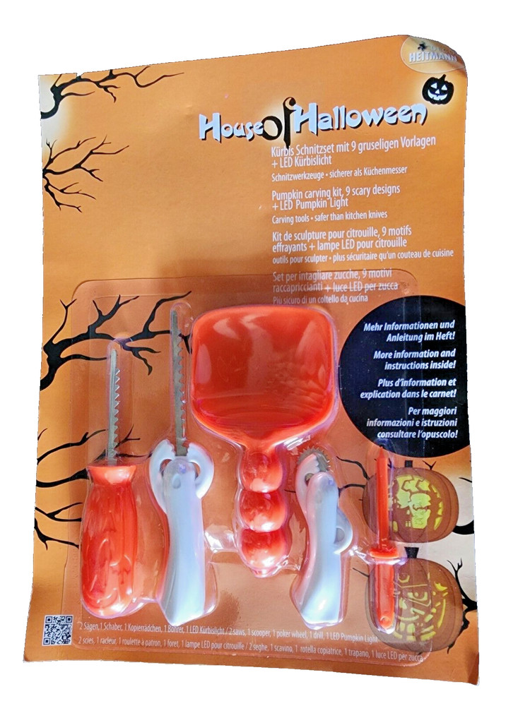 Halloween Pumpkin Carving Kit, Includes Five Tools (NEW)