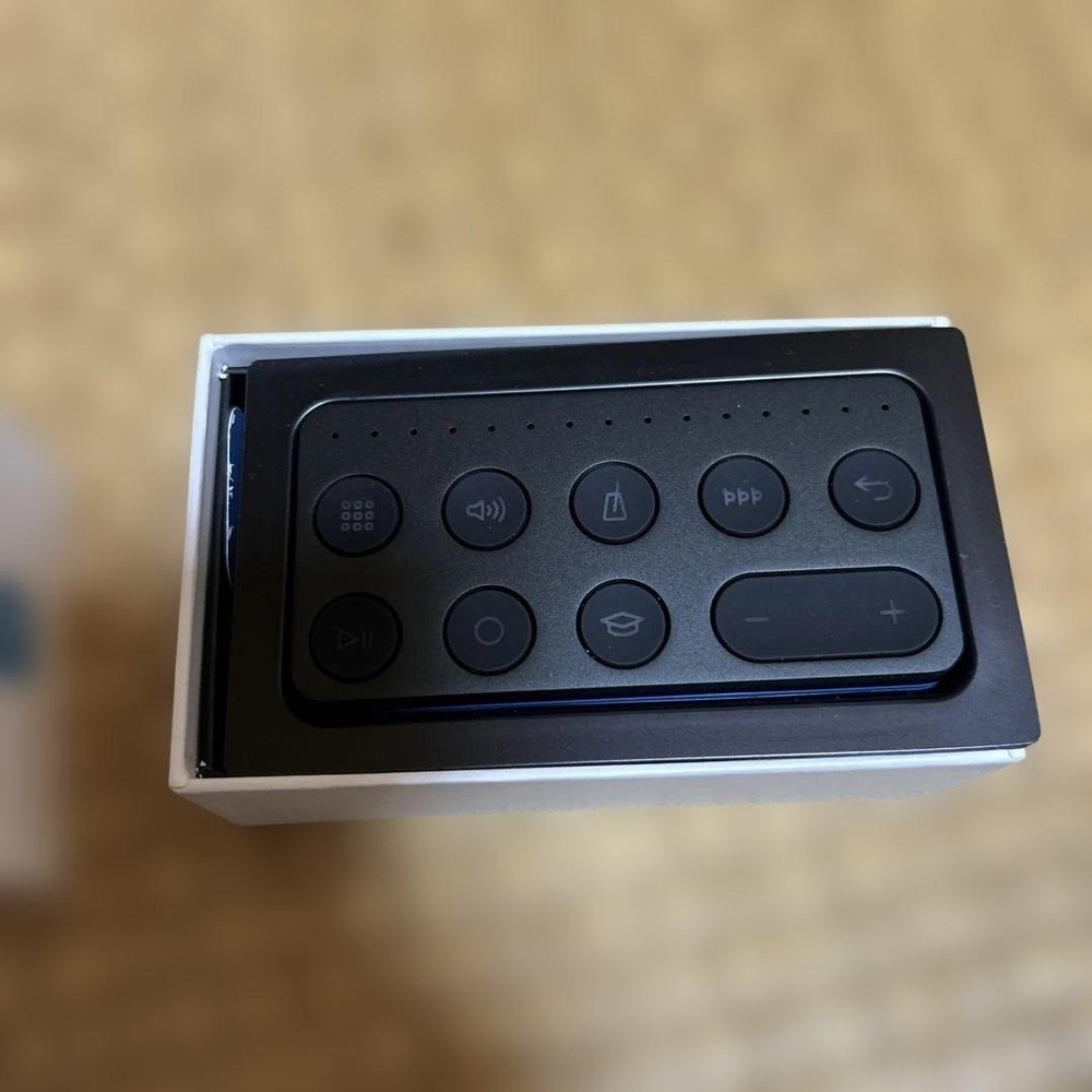 ROLI Loop Block Modular Music Studio Controller Bluetooth MIDI Black w/ Box