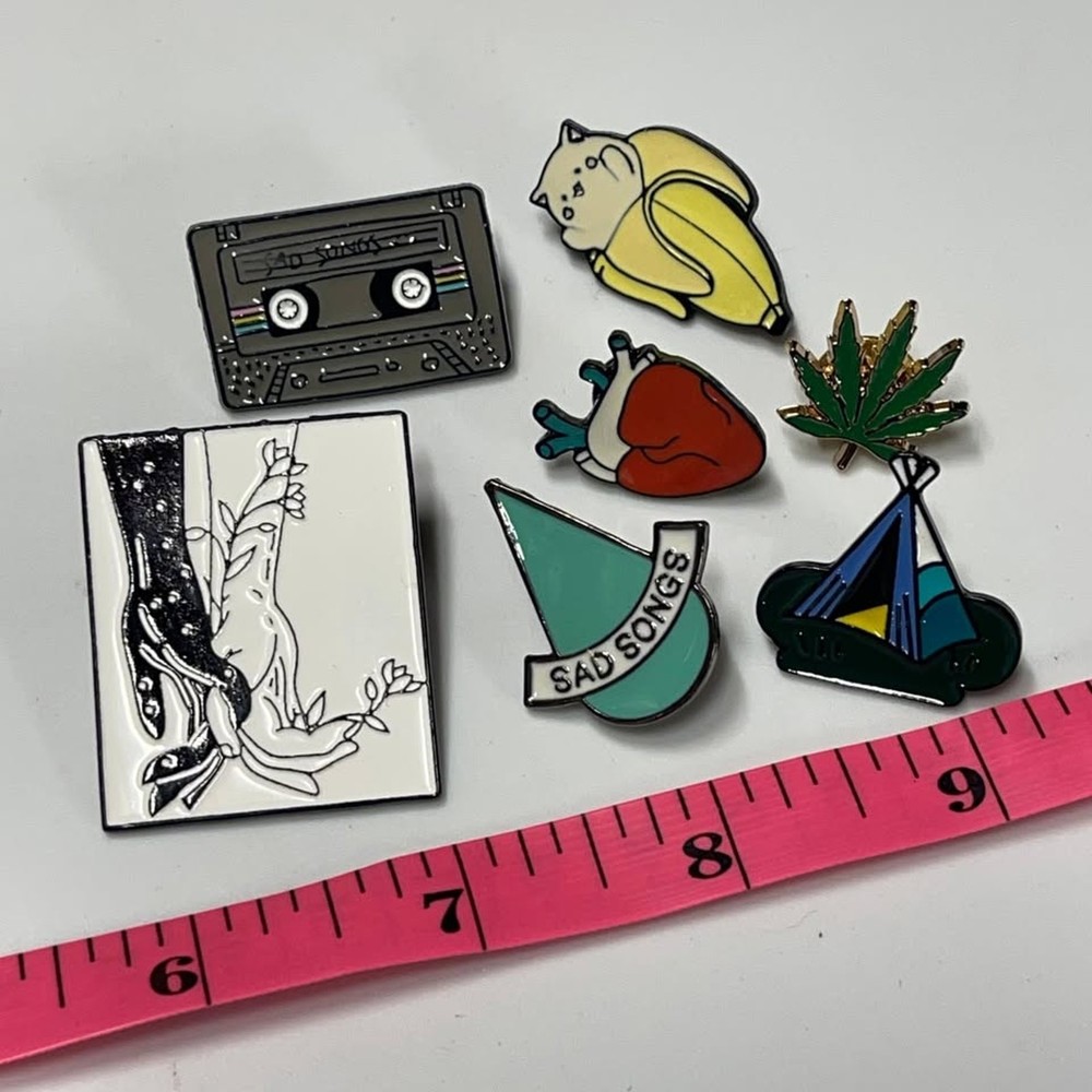 Pin Lot