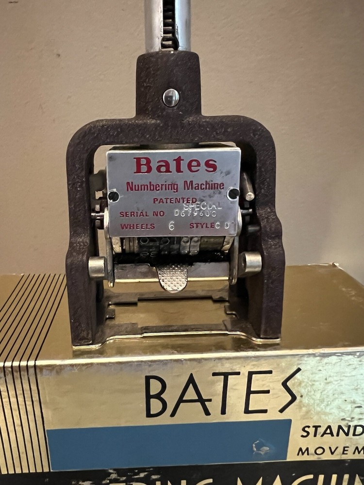 Bates Standard Movement Numbering Machine 6 Wheels CD Figures In Box
