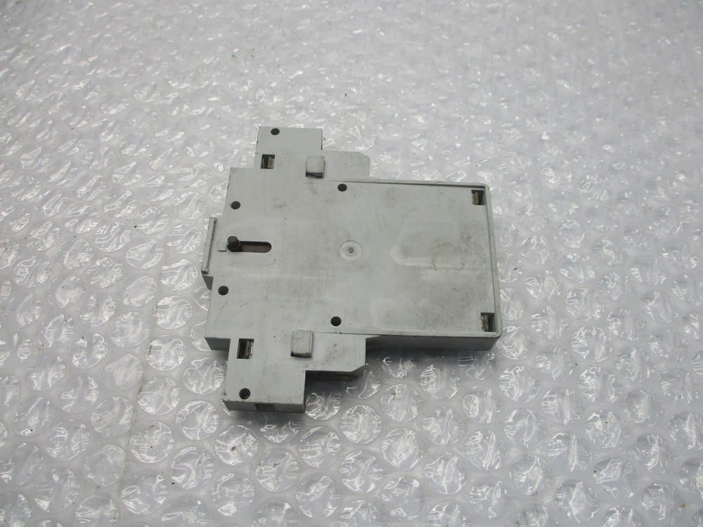 MOELLER NHI20 AUXILIARY SWITCH NSNP