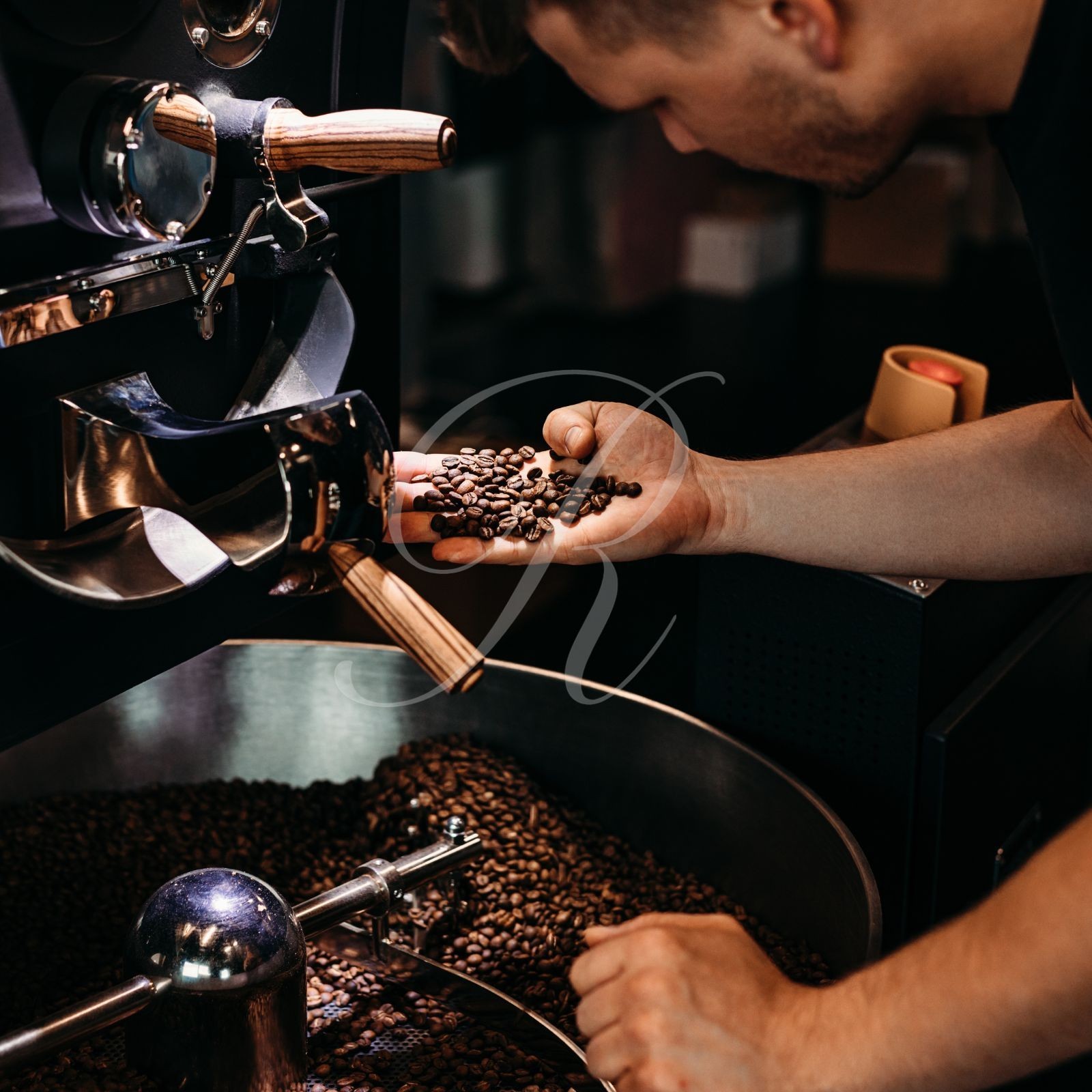 100% HAWAIIAN KONA COFFEE BEANS | CUSTOM ROASTED | 1 - 20 POUNDS IN 1 POUND BAGS