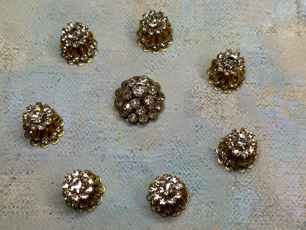 7 Exquisite Swarovski Components