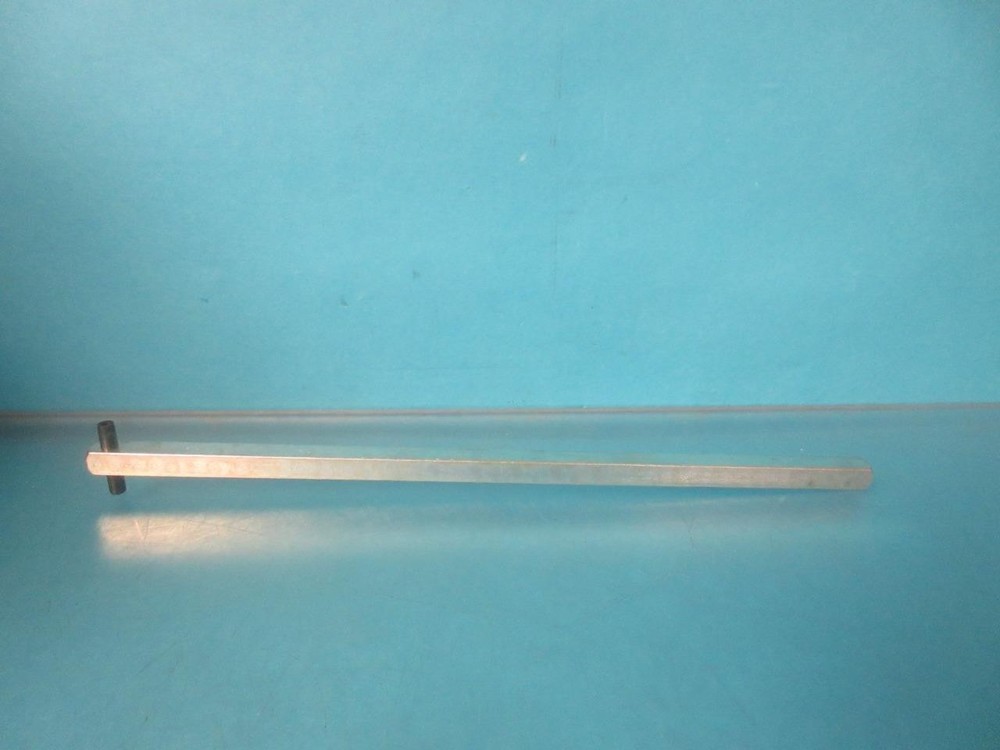 Lovato Electric GEX7305 Door Coupling Extension 305mm