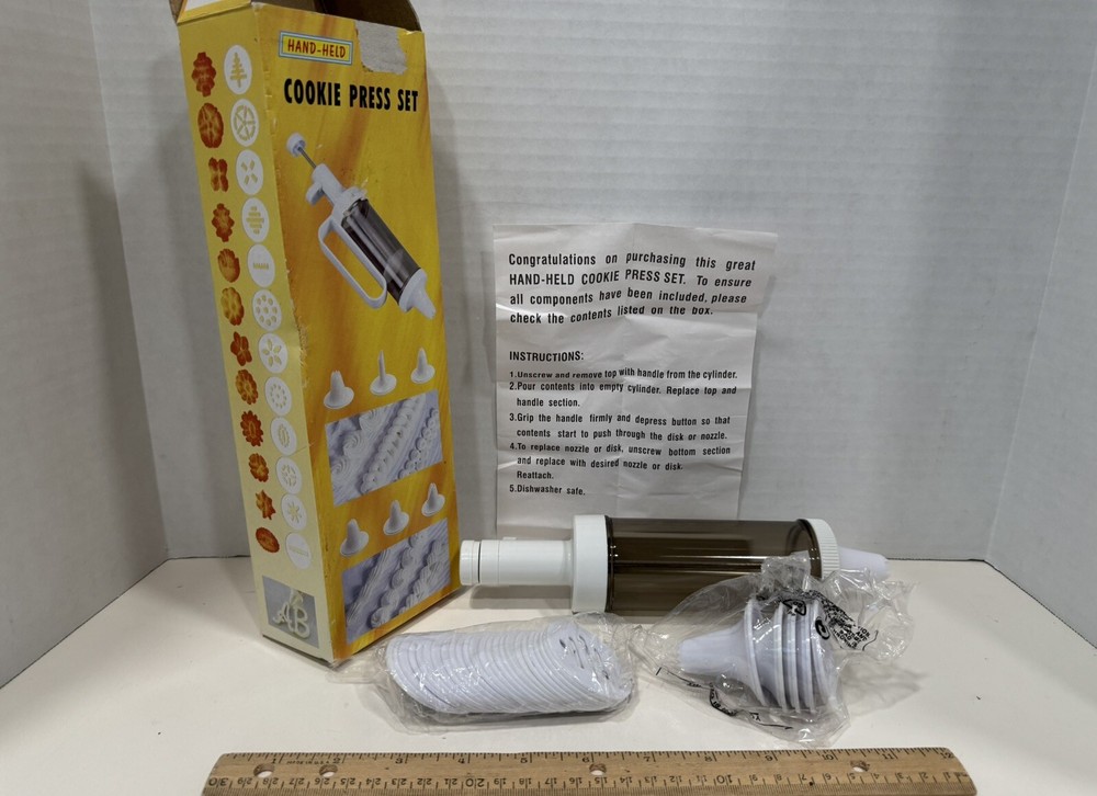NOS Hand Held Cookie Press Set 24 Decorating Discs 6 Decorating Tips