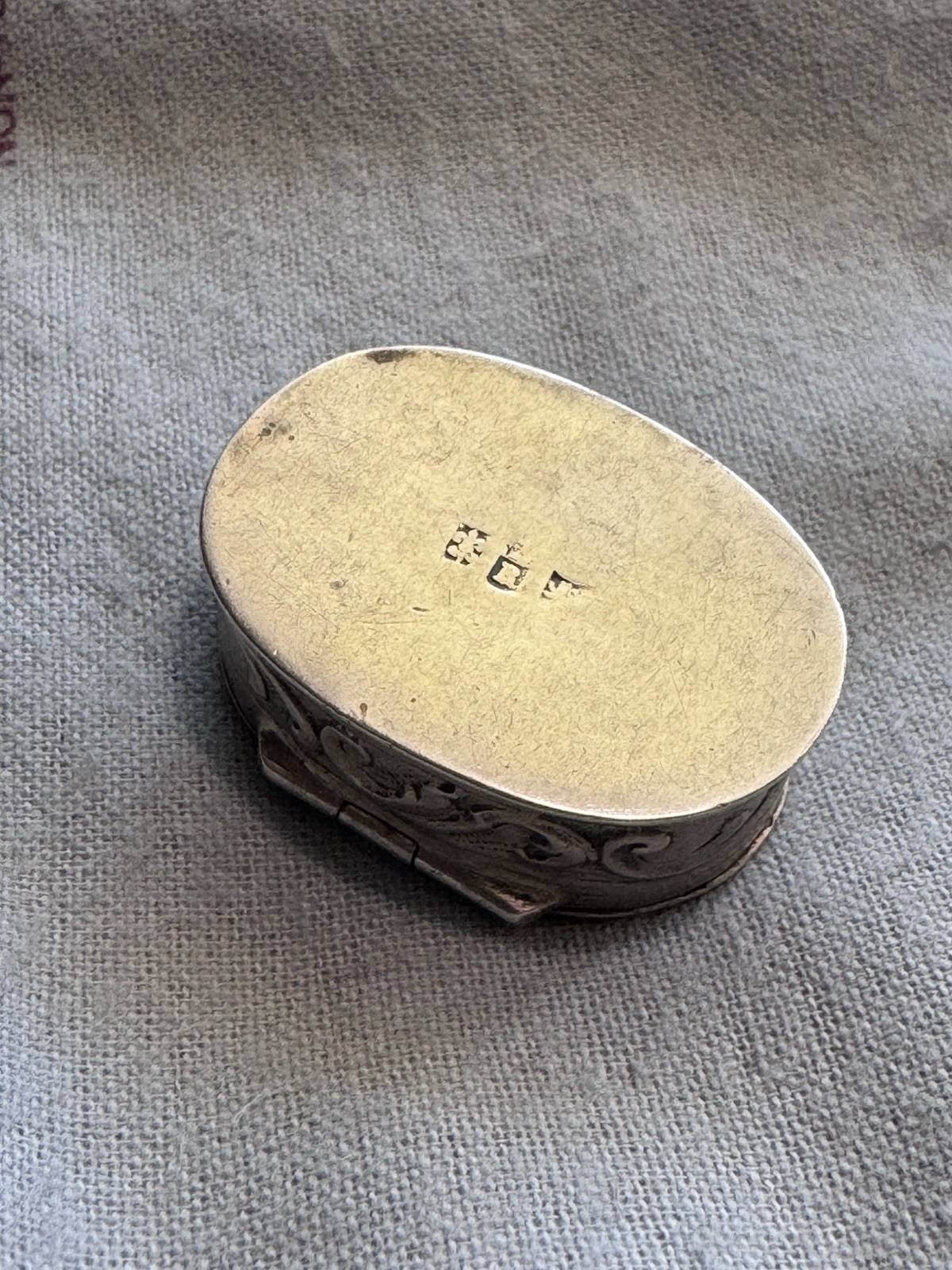 Hanau German 800 Silver Snuff Box – Friedrich Reusswig c.1903–1926 – Repoussé