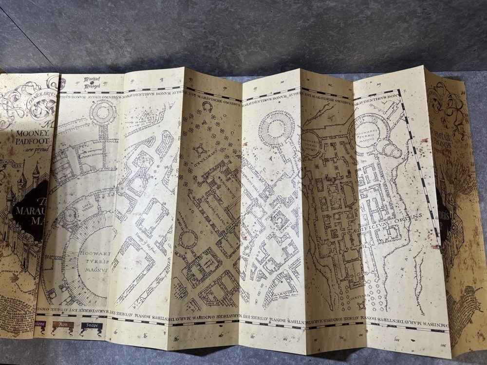 Harry Potter Marauders Map & Wand Interactive Footprints Light Sounds