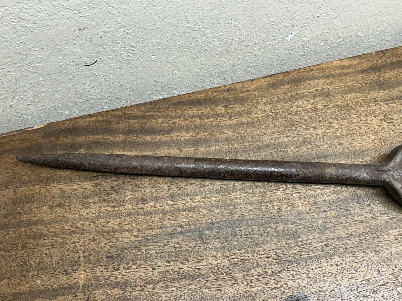 Vintage Unbranded Hand Forged~ 1 1/4" Steel Workers ~ SPUD WRENCH ~ 19 3/4" Long