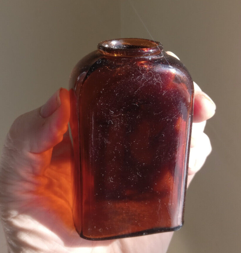 1880s PRIVY DUG HAND BLOWN RECTANGULAR SNUFF BOTTLE NICE