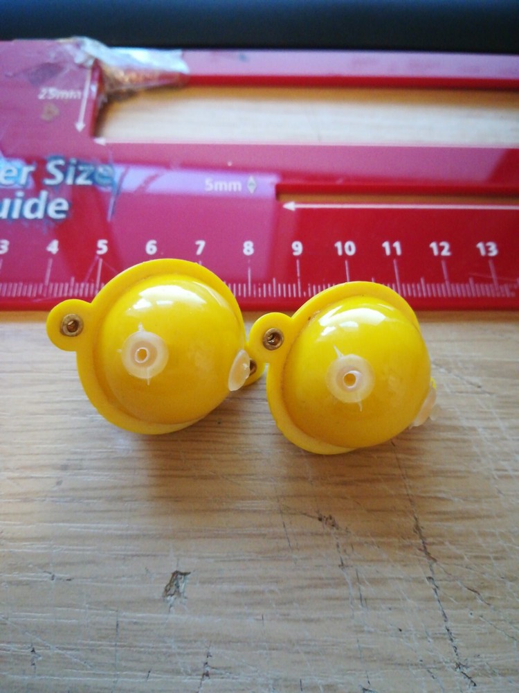 Fishing Bubble Float x 2 yellow ideal for floating baits