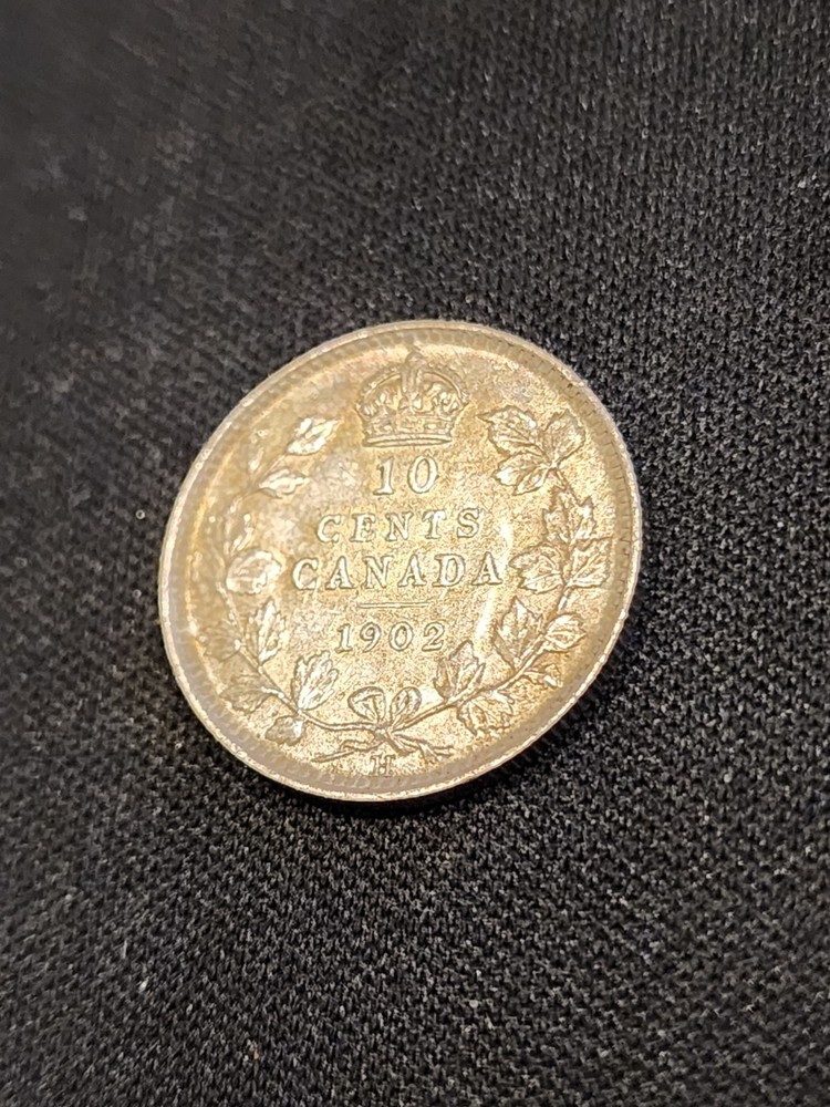 1902H Canadian 10 Cents Silver Coin