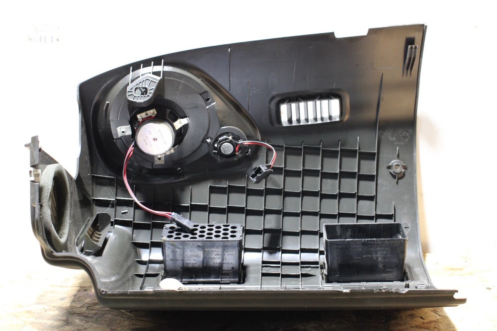 2019 Volvo VN/VNL Dash Panel Passenger Side