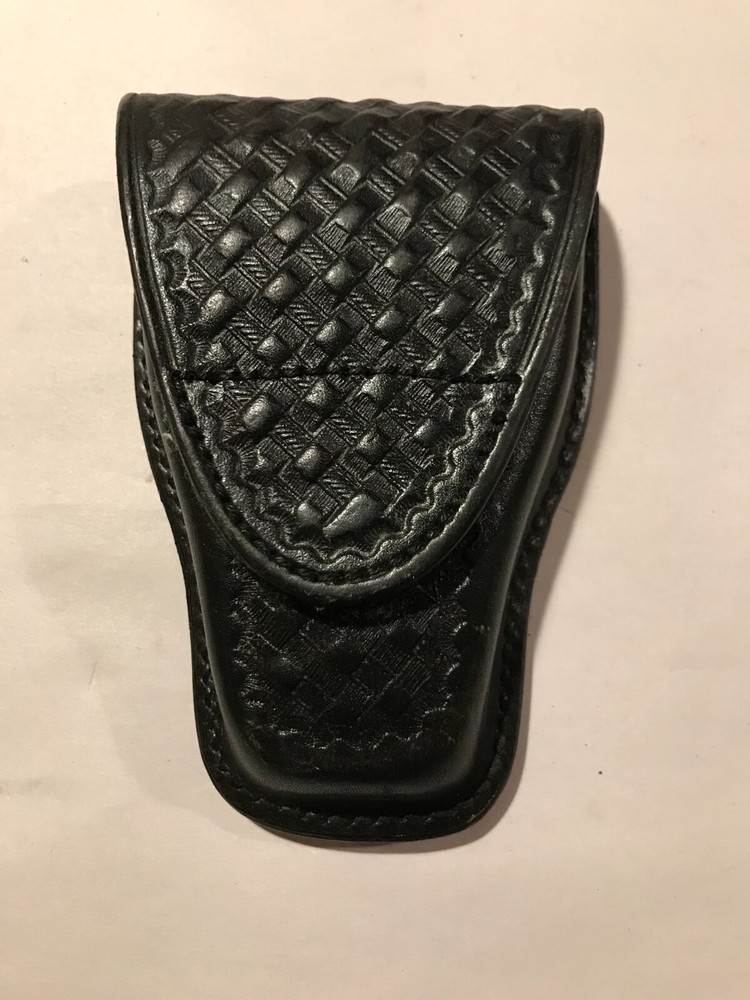 Don Hume Handcuff Pouch