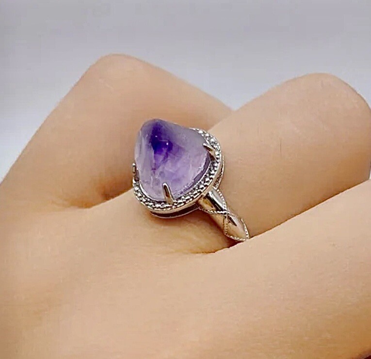 RAW AMETHYST POINT RING
