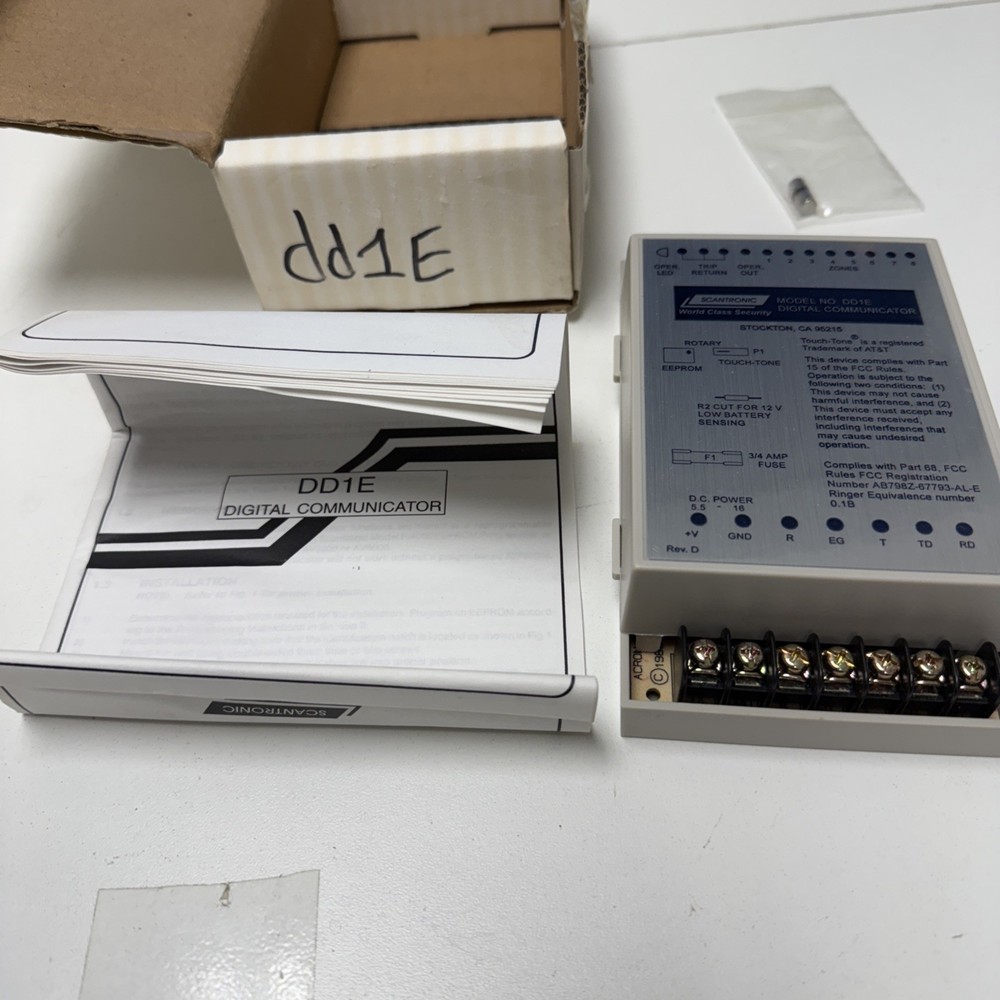Scantronic  digital communicator module DD1E  New