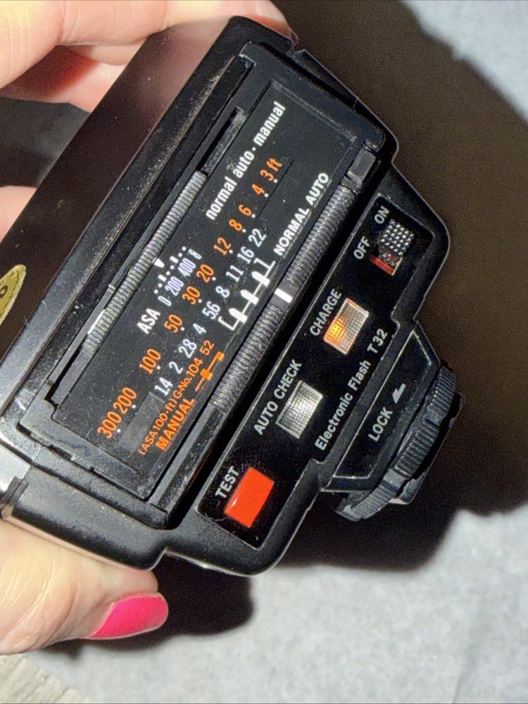 Olympus Electronic Flash T32 Tested Working New Batteries