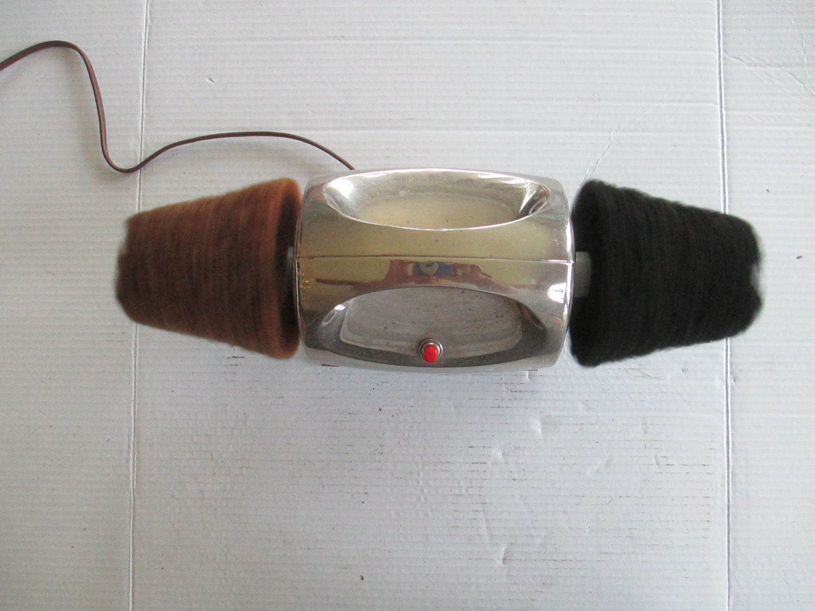 Very Nice Vintage Beck Electric Shoe Polisher & Buffer Model 277 BSMT