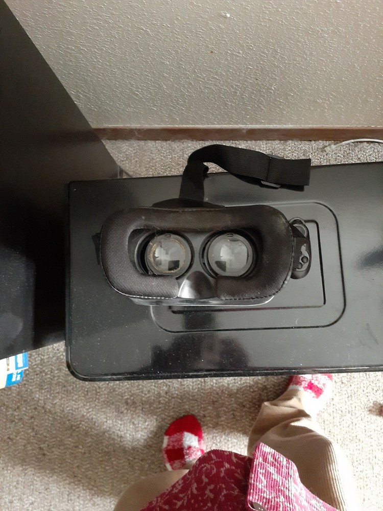 Virtual Reality VR Headset 3D Glasses With Remote for Android IOS iPhone Samsung