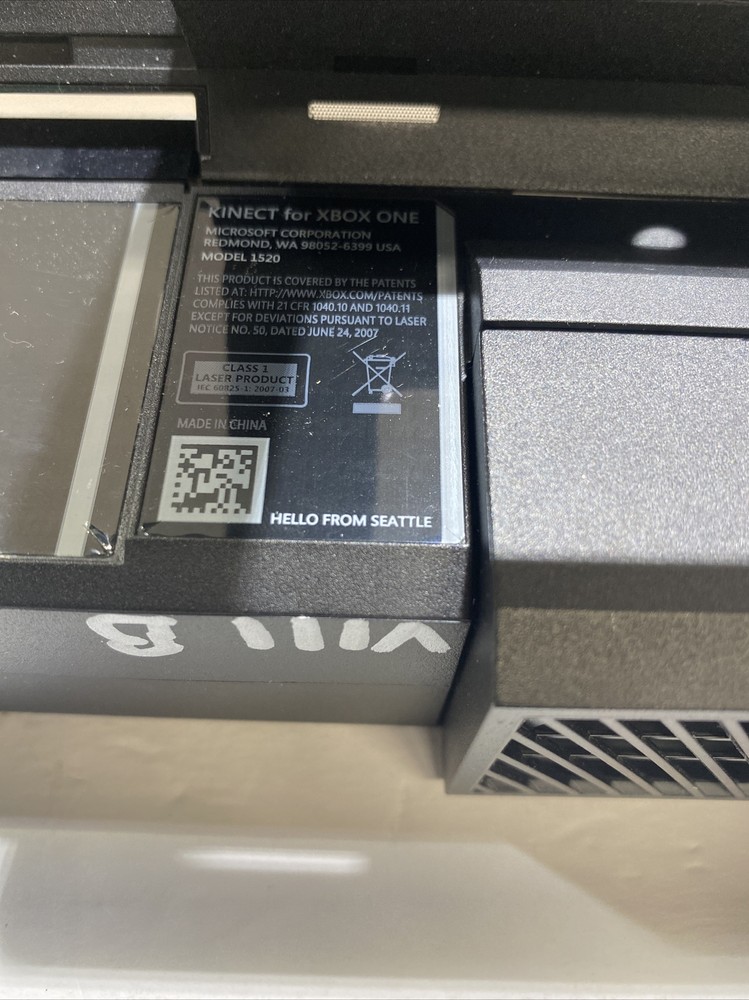 Microsoft Xbox One Kinect Camera Motion Sensor Bar Model 1520