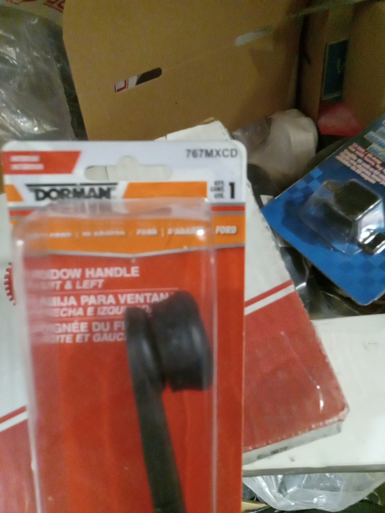 767MXCD Dorman Window Crank Handle, RIGHT OR LEFT, Ford C3
