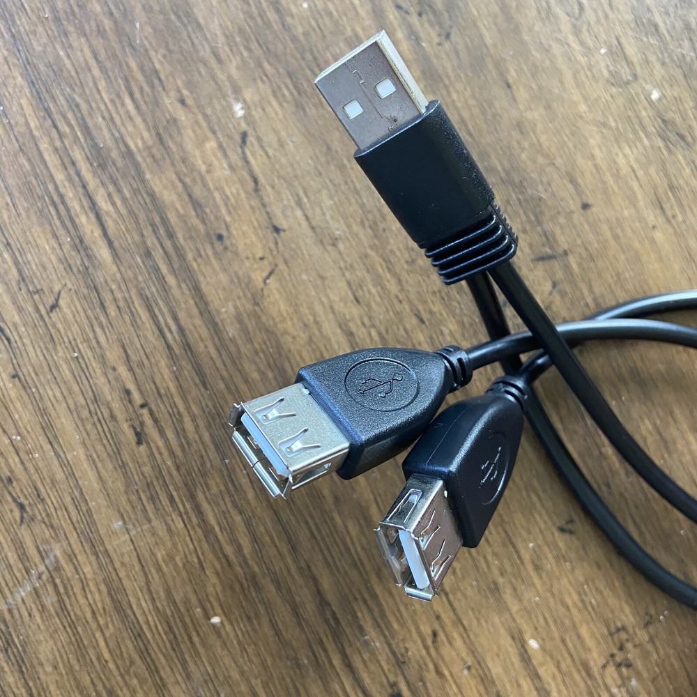 USB A splitter data cable for Tesla model 3 2017 2018 2019 model year power cord