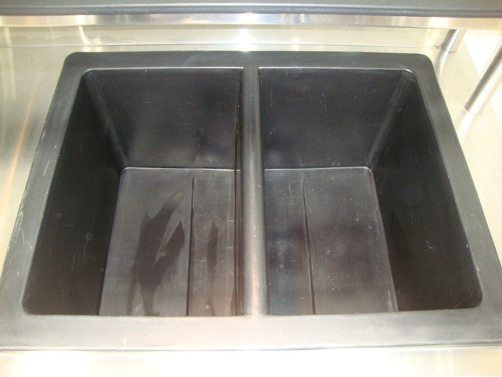 Concession Mobile Beverage Cart in Excellent Condition