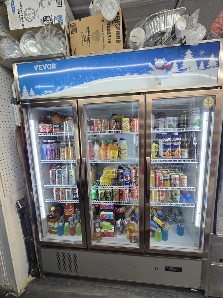 VEVOR Commercial refrigerator