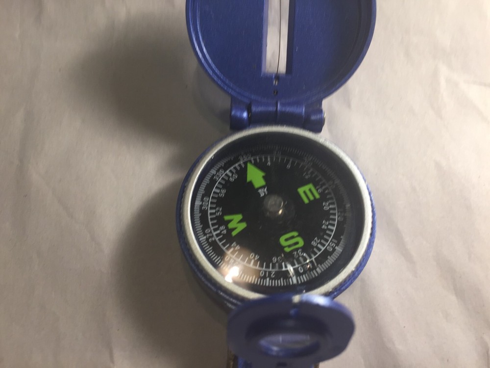 Directional Compass Blue Tone