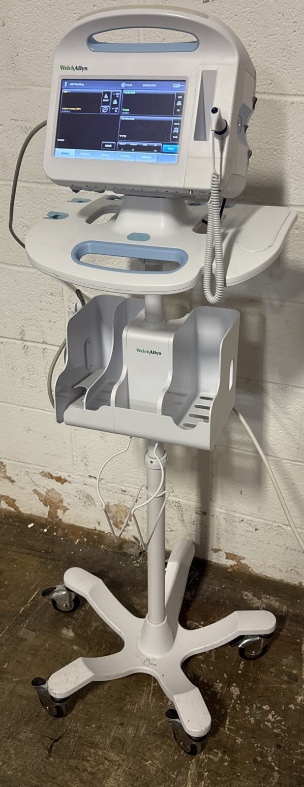 Welch Allyn Connex 6000 VSM Vital Signs Monitor + NIBP BP Temp Battery Good