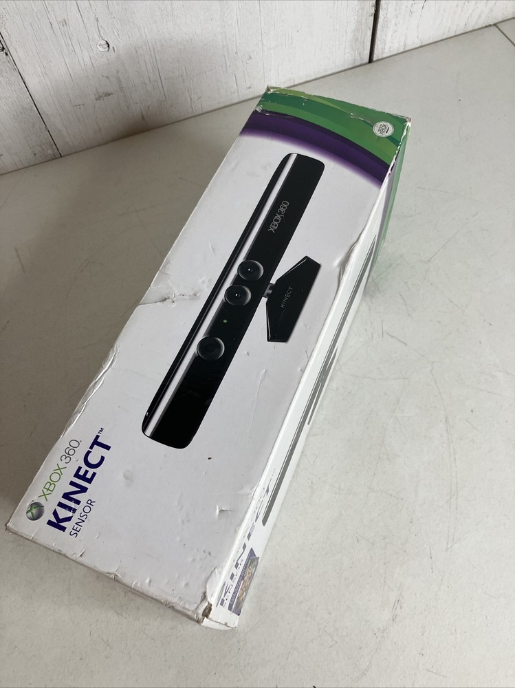 XboX 360 Kinect Sensor with Kinect Adventures (Sealed) CIB