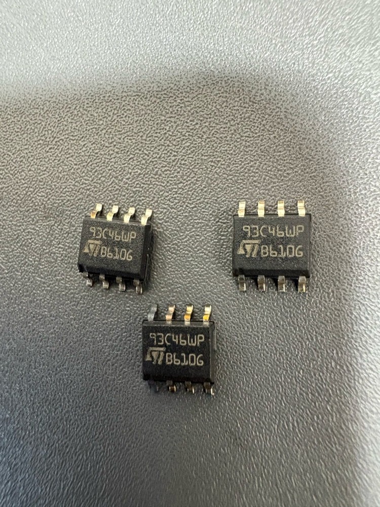 22x STMicroelectronics 93C46WP SOIC-8 IC EEPROM Chip 8-Pin SMD Lot