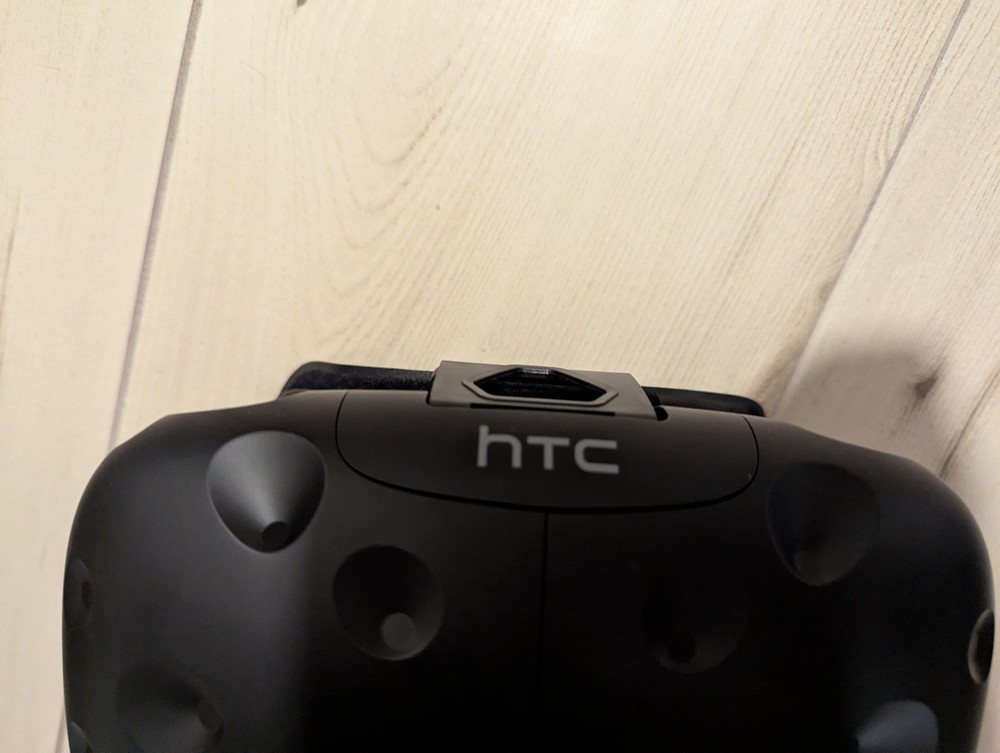 HTC Vive Virtual Reality Headset Only - No Cables - WORKS