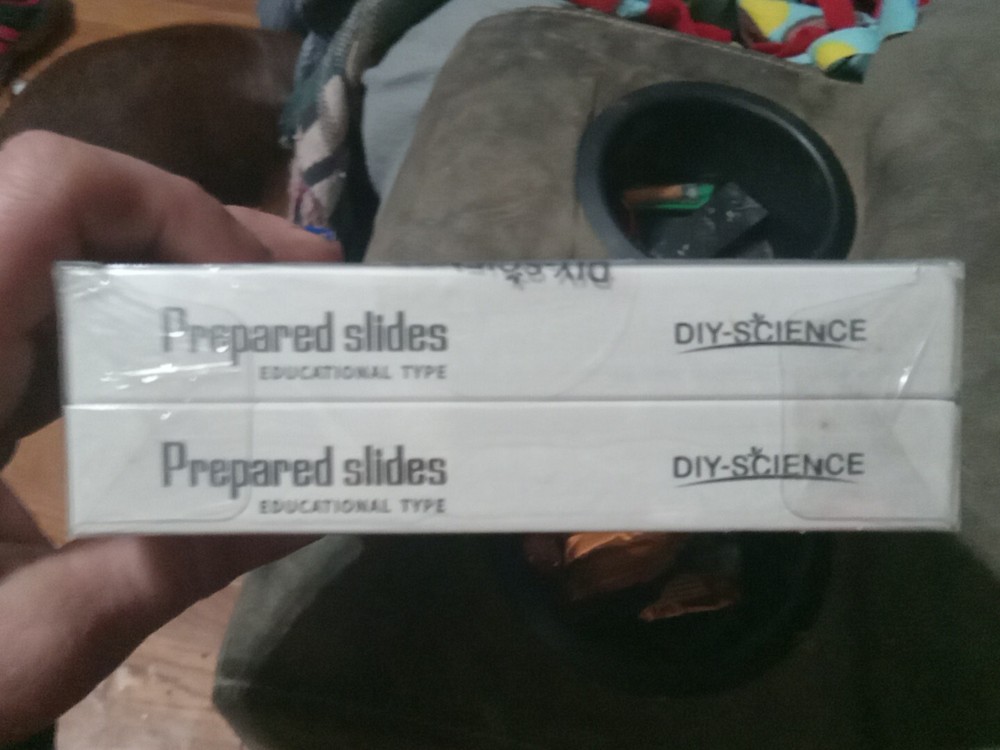 DIY SCIENCE (48) PLASTIC PREPARED MICROSCOPE EDUCATIONAL TYPE SLIDES SEALED