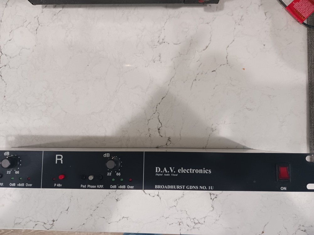 dav bg1u microphone preamp