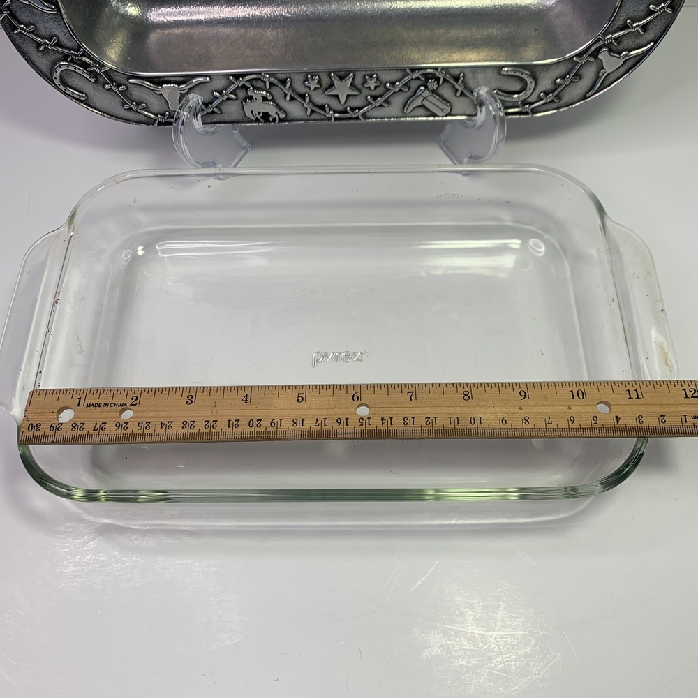 Wilton Armetale Barbed Wire Rectangle Baker 2Pc 2 Qt Pyrex & Baking Dish