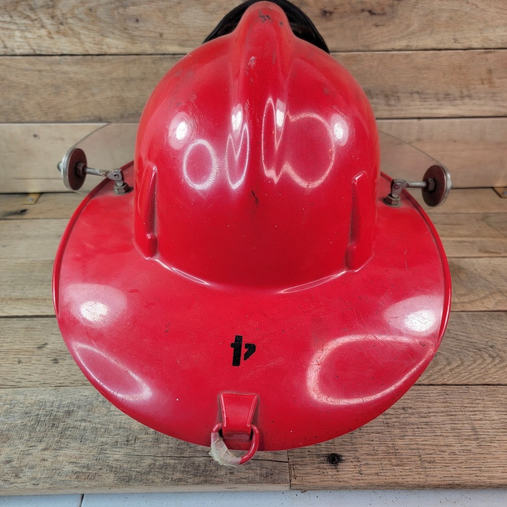Fireman’s Helmet MSA TOPGARD RED Adjustable Size 1969 Class D BFD Leather Patch