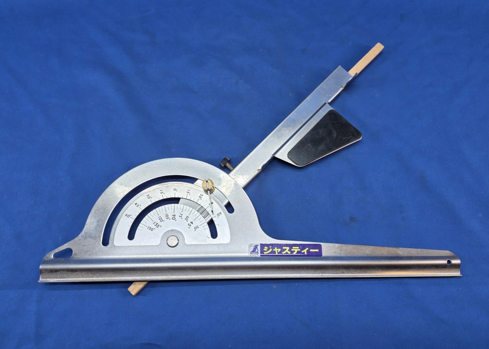 Shinwa Adjustable Bevel Circular Saw Guide