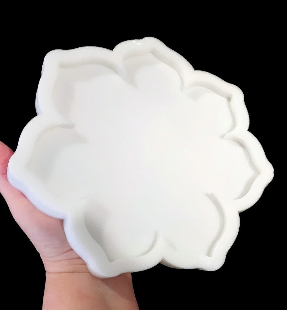 Small BLOSSOM Tray Silicone Mold AU