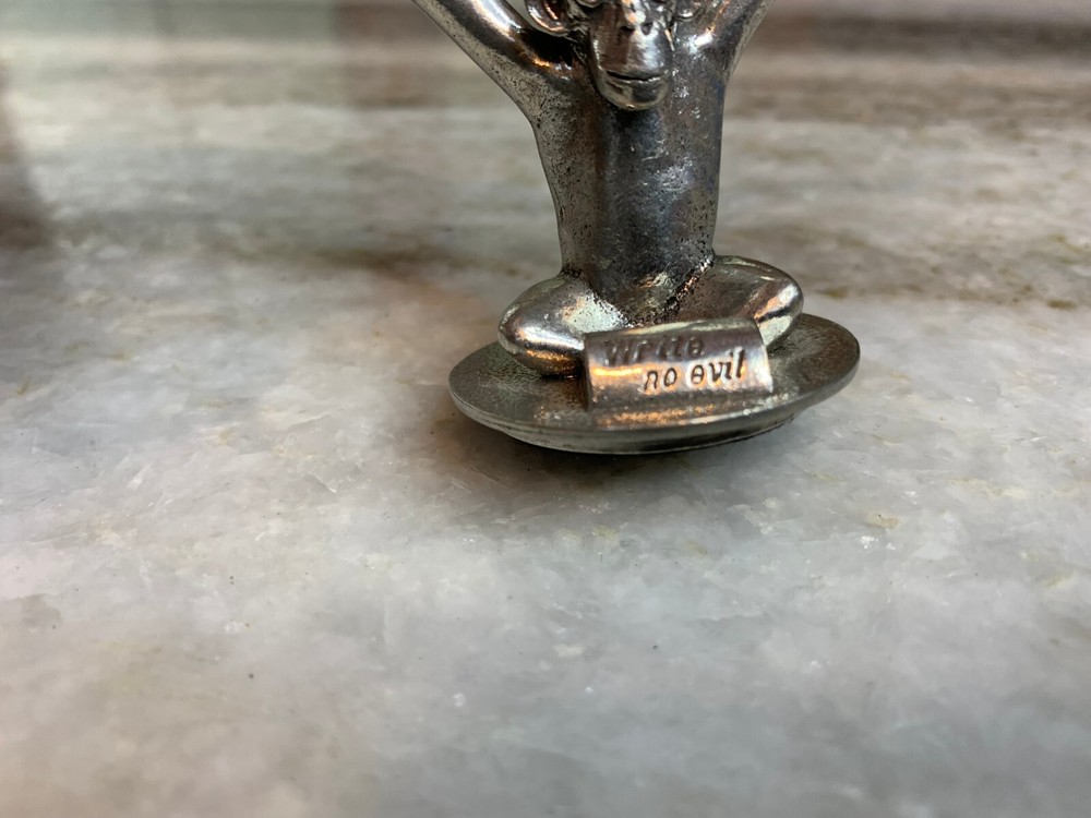 Author, Editor, Writer Gift : Zagoory Designs WRITE NO EVIL Monkey Pencil Holder