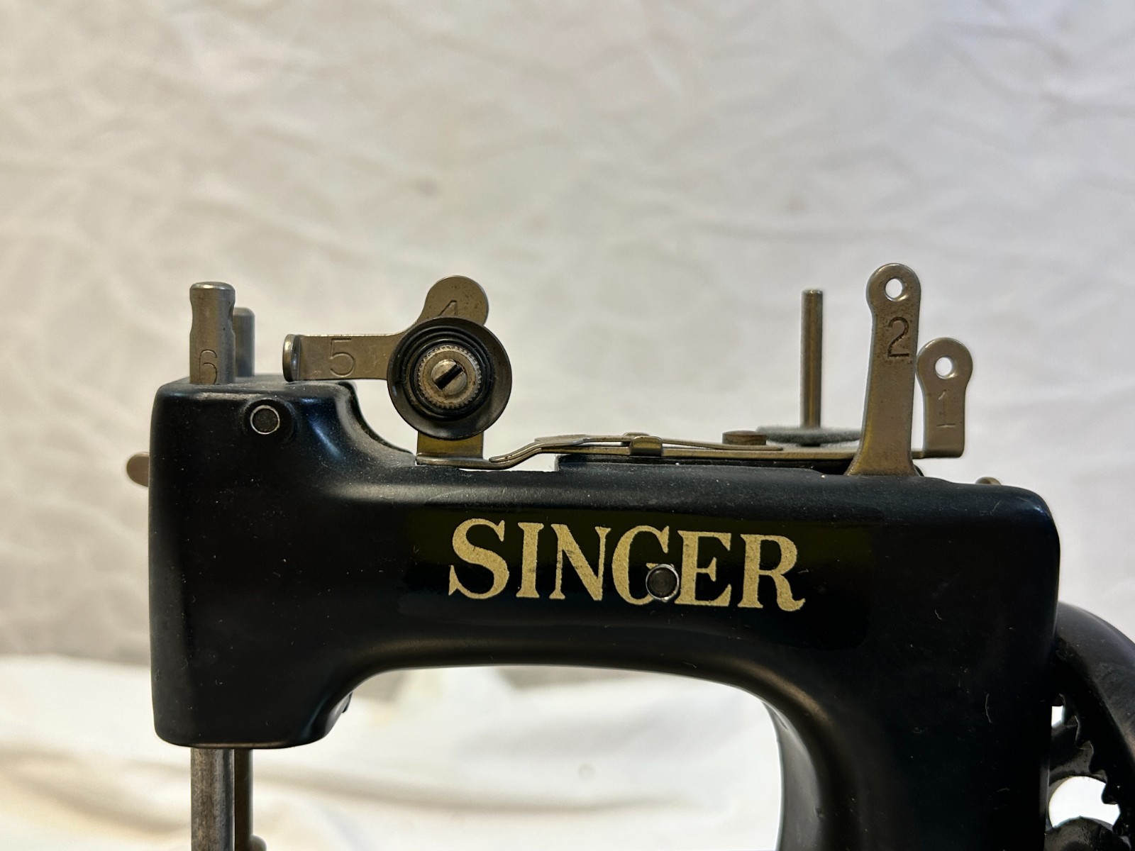 VTG Singer SewHandy Model 20 Childs Sewing Machine 1950s