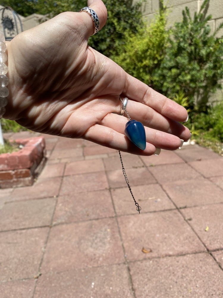 Blue Onyx & Quartz Bead dowsing crystal pendulum